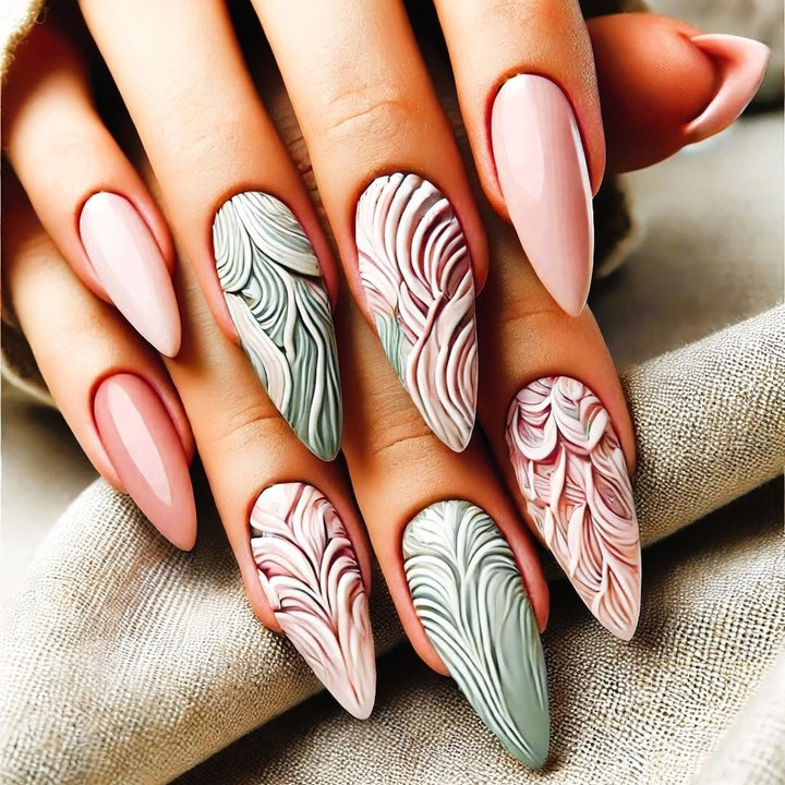 Kunstnägel Set mit modernen Marmor- und Blütenmustern Karnz