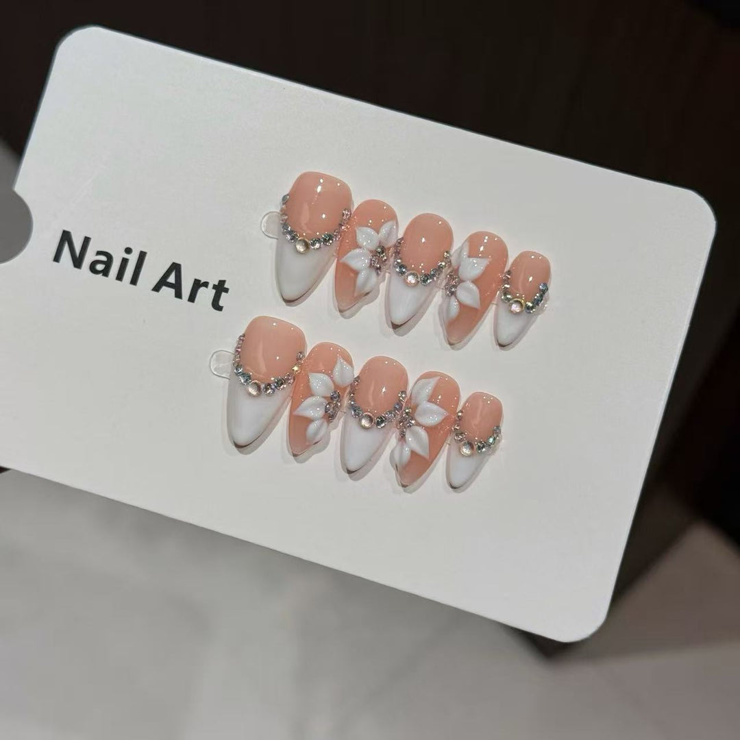 Floral Accent Druck-On Nagel Tipps