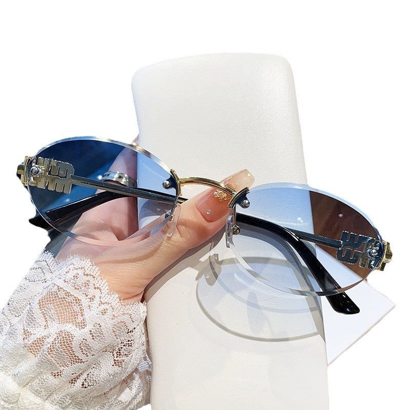 Damen modische Sonnenbrille im eleganten ovalen Design Karnz