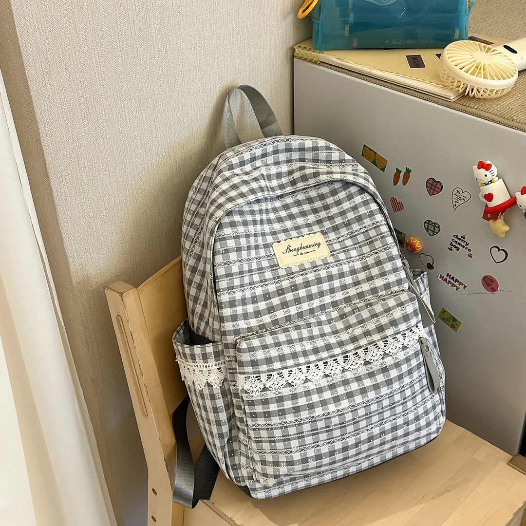Charmanter bestickter Rucksack Karnz
