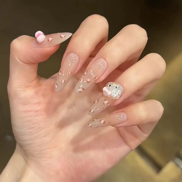 Kreative 3D Nagelkunstverlängerungen Karnz