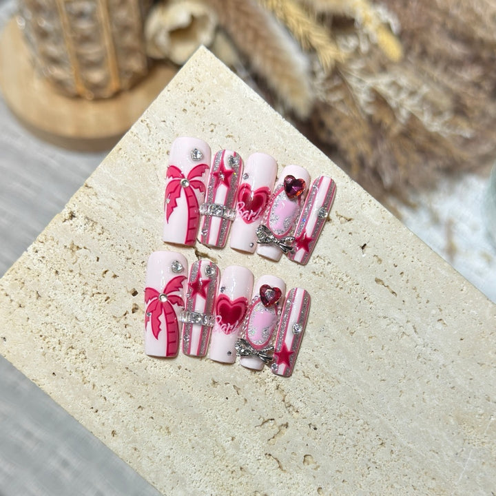 Themen Press-On Nagelset mit Liebe und Palmenbaum-Designs