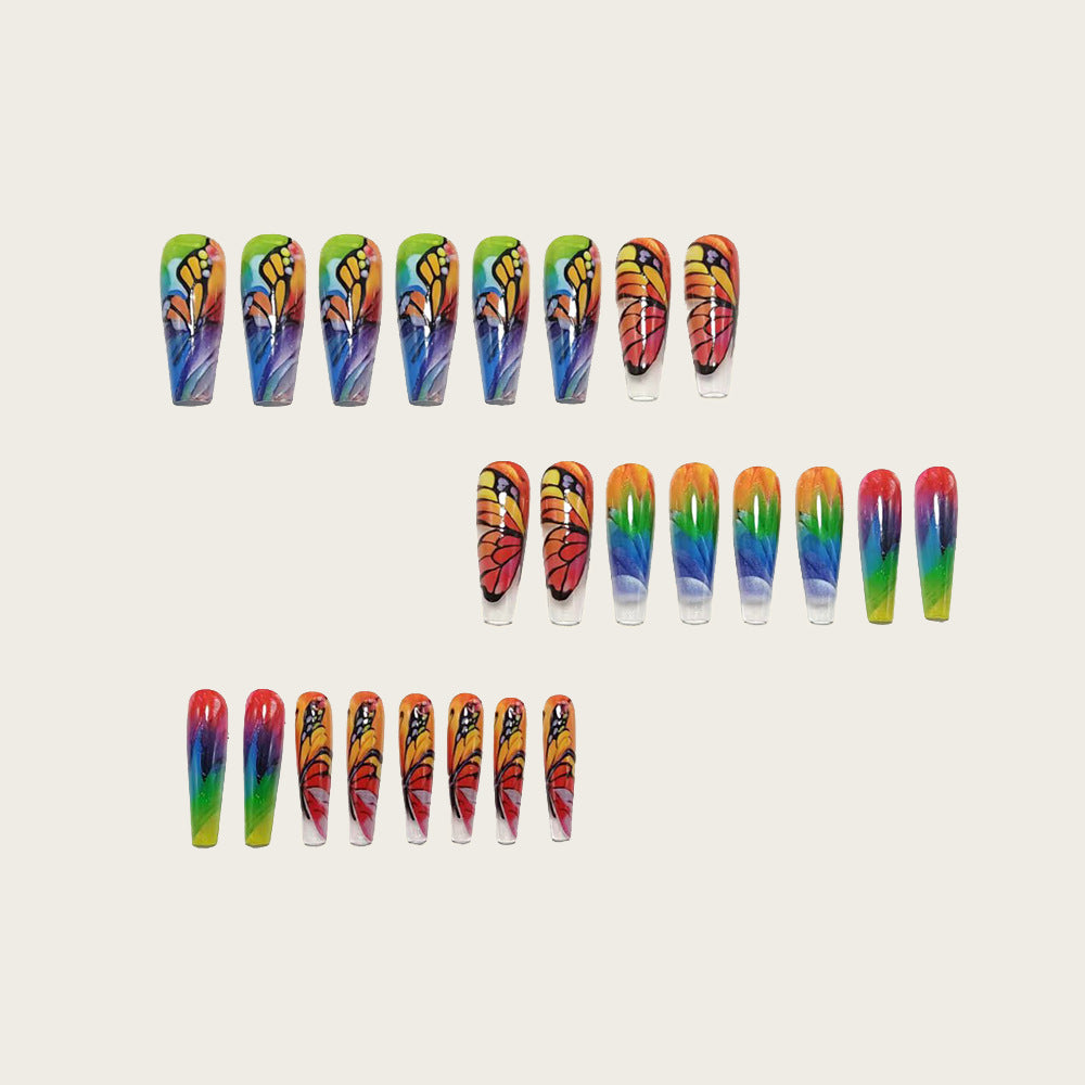 Kunstnägel mit buntem Schmetterlingsdesign Karnz