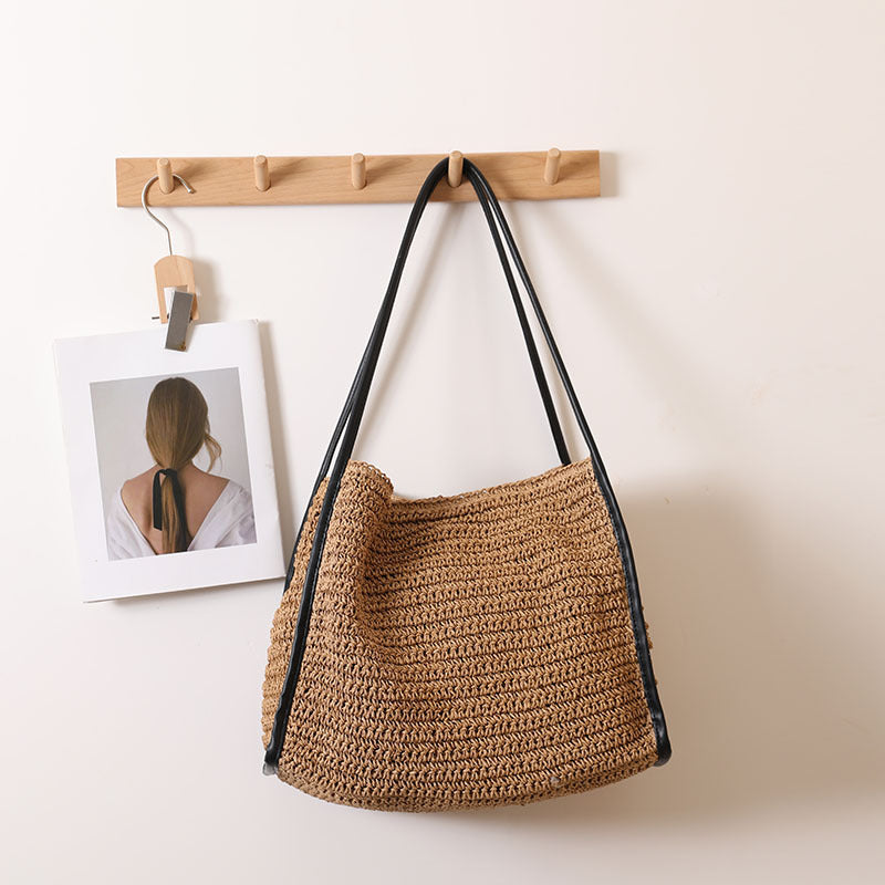 Damen praktische Handtasche aus geflochtenem Naturmaterial mit komfortablem Schulterriemen Karnz
