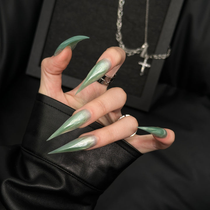 Künstlerisches Stiletto Press-On Nails Set