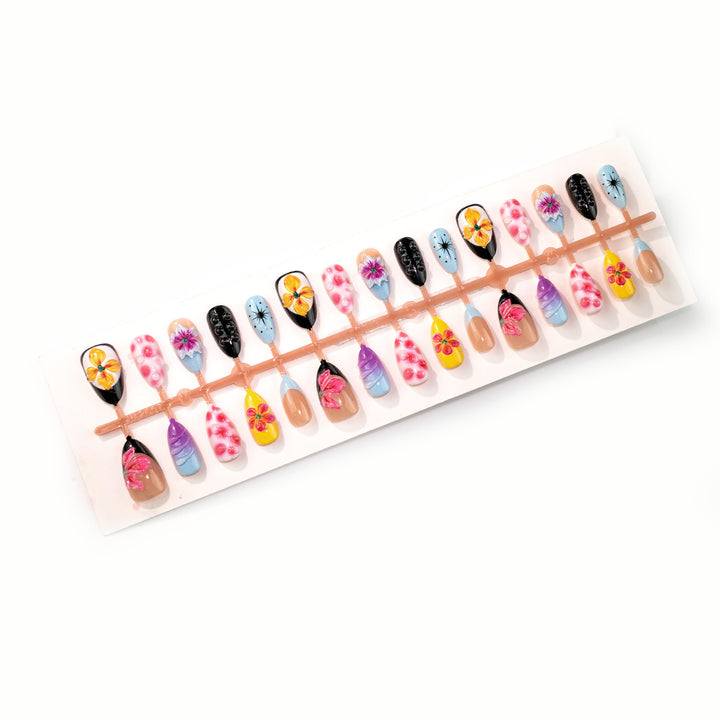Handbemalter floraler Press-On Nagelset