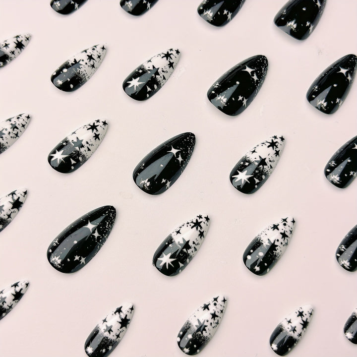 Kunstnagelset mit Sternenmotiv Karnz