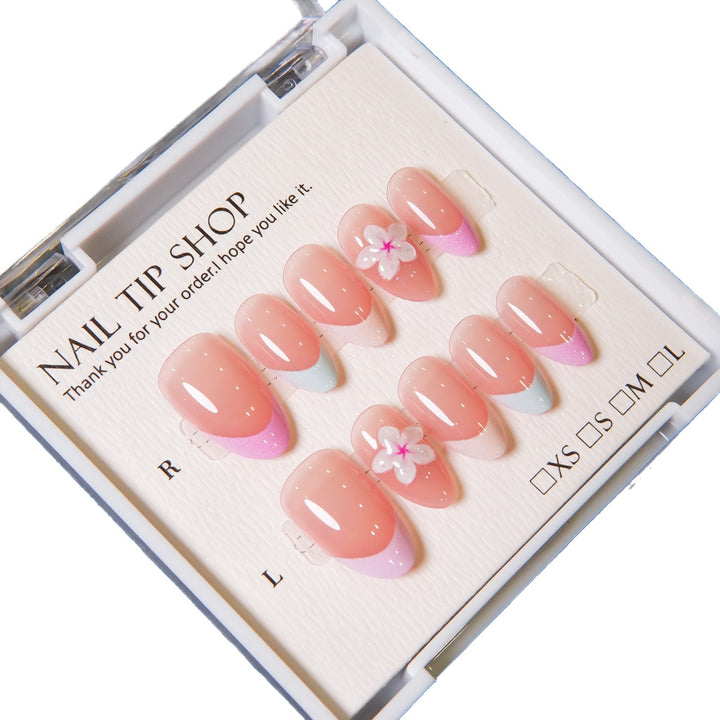 Elegantes Blumenmuster Press-On Nagelset