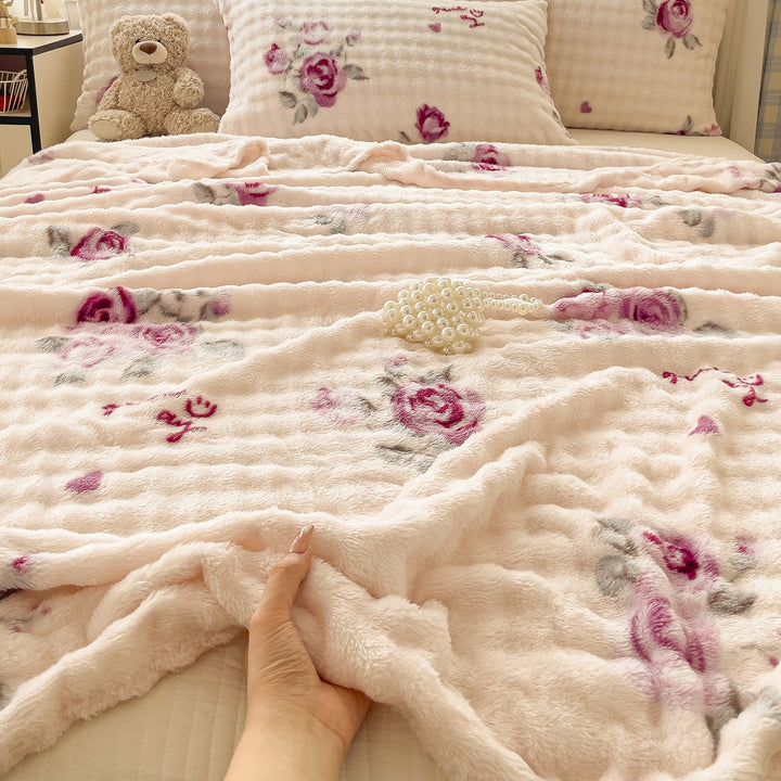 Gemütliche Blumengemusterte Decke