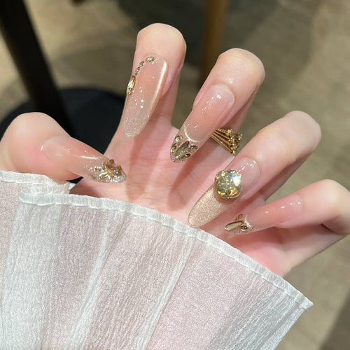 Elegante glitzerverzierte Press-On-Nagelverlängerungen Karnz