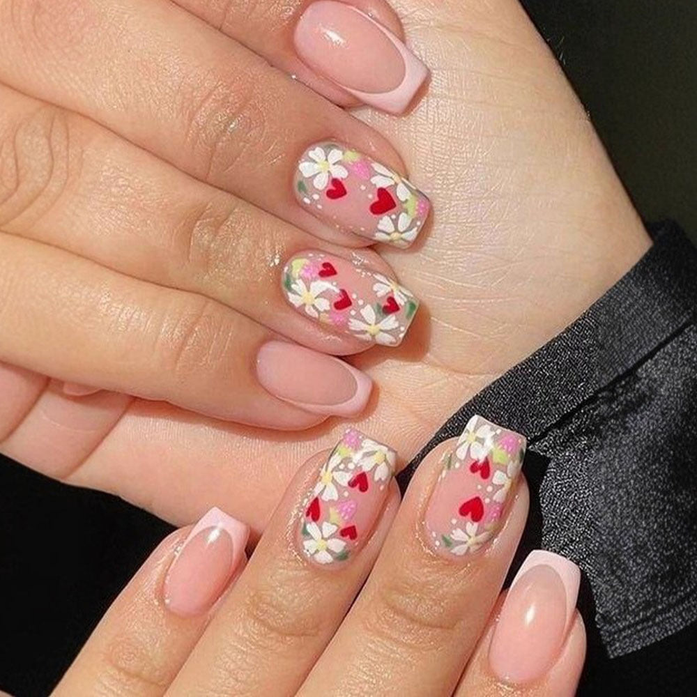 Kreative 3D Nagelkunst mit Niedlichen Bärenmotiven Karnz