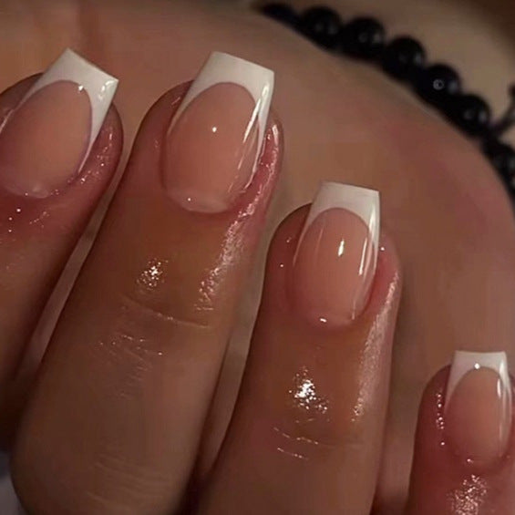 Chic Französische Tip Nagelverstärkungen Karnz