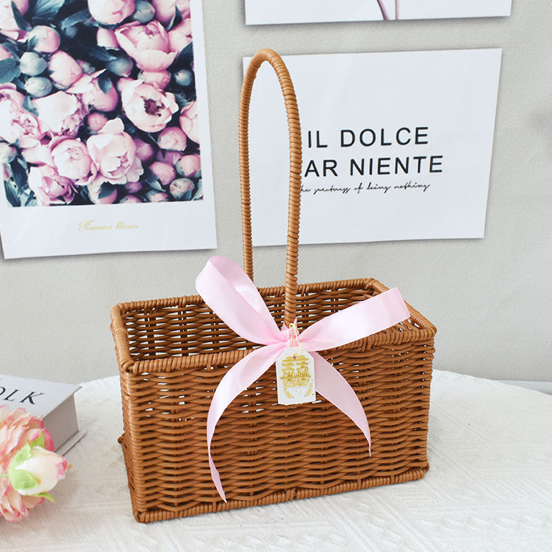 Chice Gewebte Handtasche mit Perlenakzent Karnz