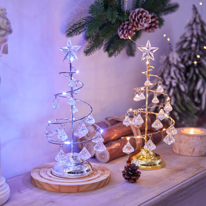 Dekorativer LED Weihnachtsbaum Karnz