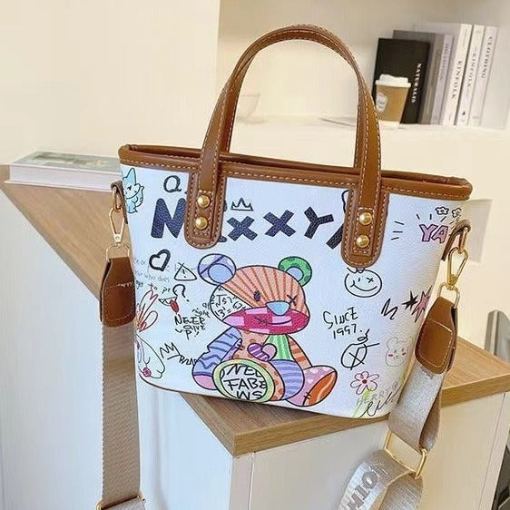 Kreative Handtasche Im Bunten Kunststil Karnz