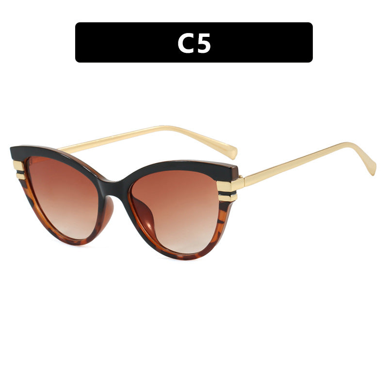 Damen Cat-Eye Sonnenbrille mit elegantem Kunststoffrahmen und goldenen Akzenten Karnz