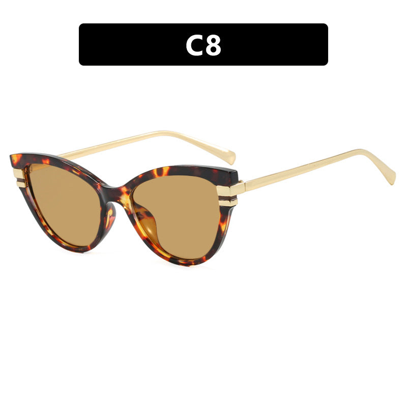 Damen Cat-Eye Sonnenbrille mit elegantem Kunststoffrahmen und goldenen Akzenten Karnz