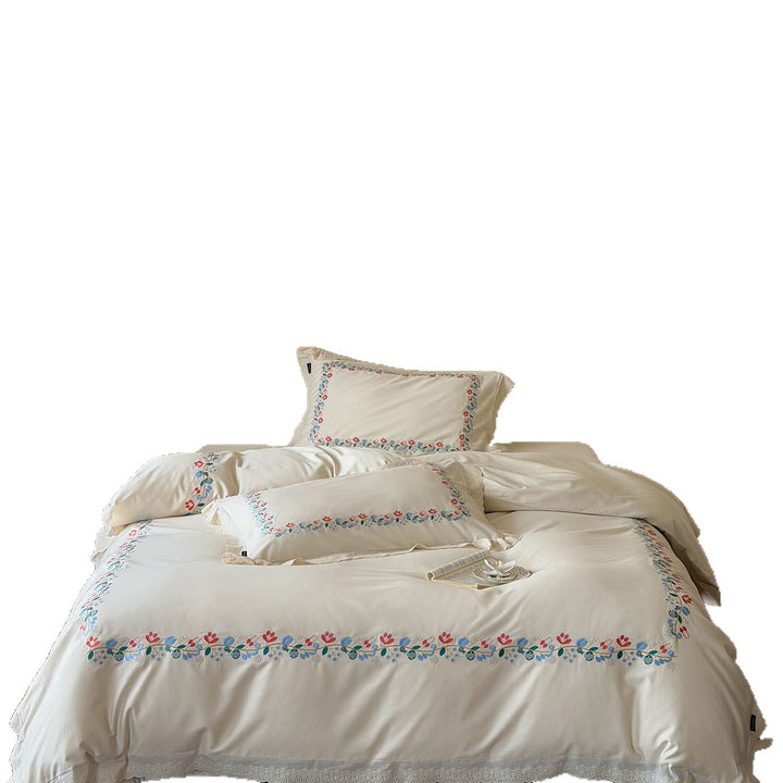 Besticktes Baumwollsatin-Bettwäscheset mit floraler Bordüre und feiner Spitzenkante