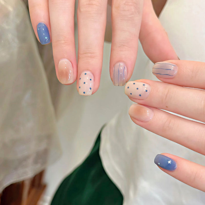 Verspieltes Künstlerisches Nagelkunst Design Set Karnz