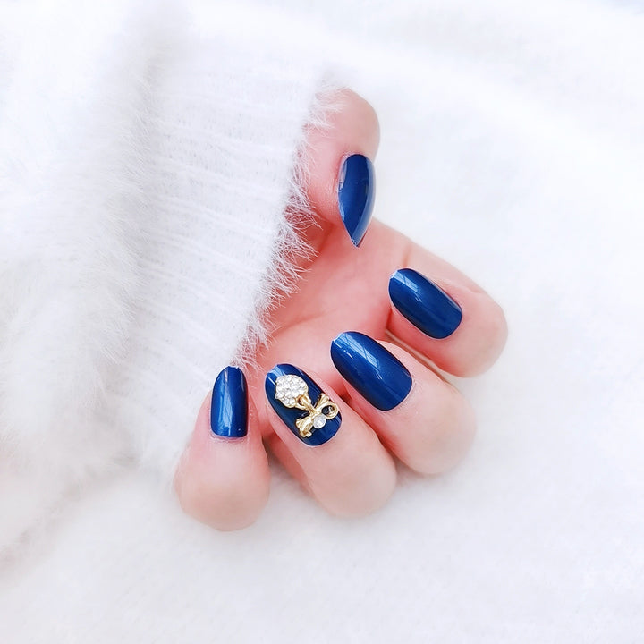 Elegante Französische Spitze Press-On Nagelkunst