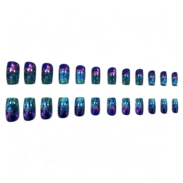 Künstlerische Metallische Nagelverbesserungen Karnz