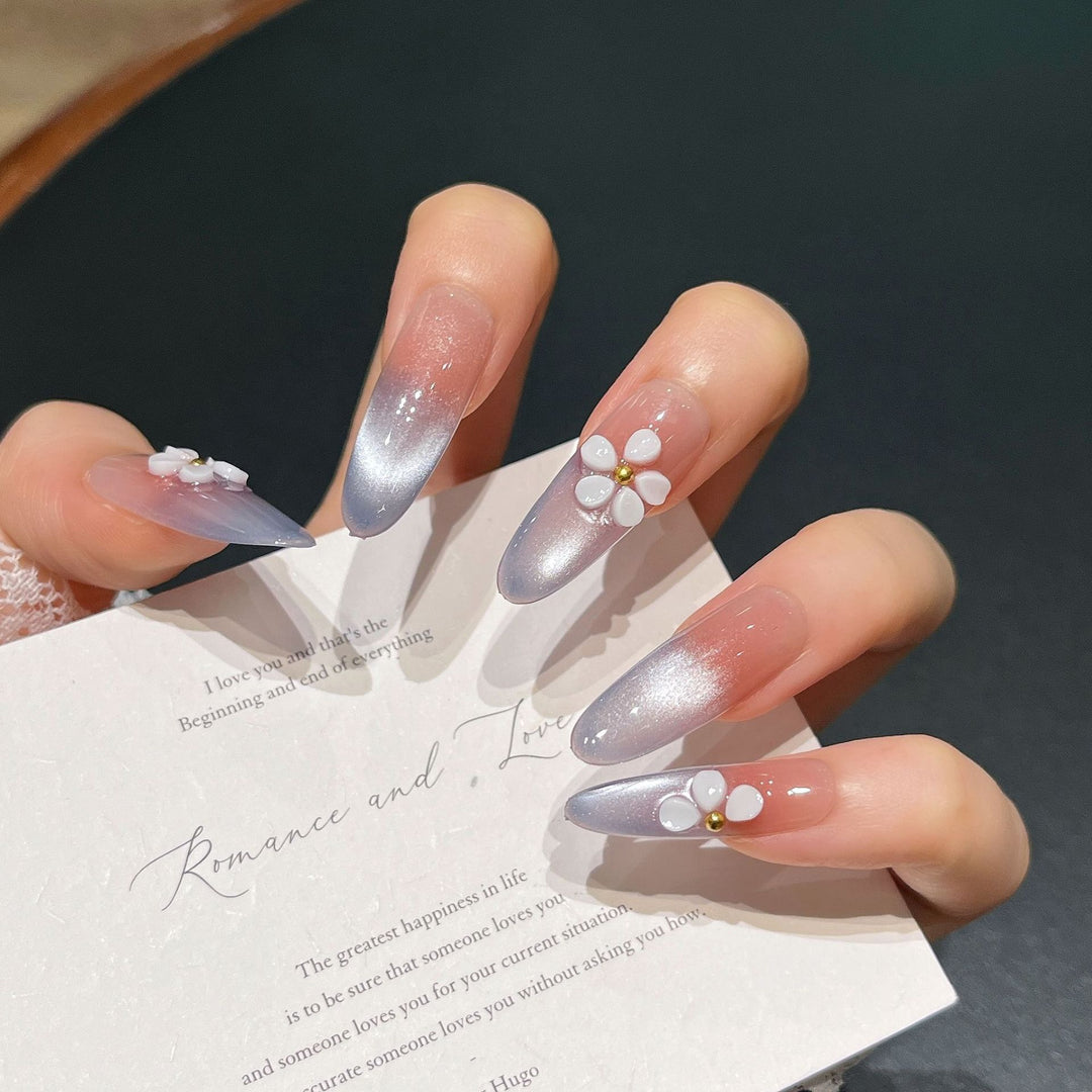 Elegante Floral 3D Druck-Nagelverlängerungen Karnz