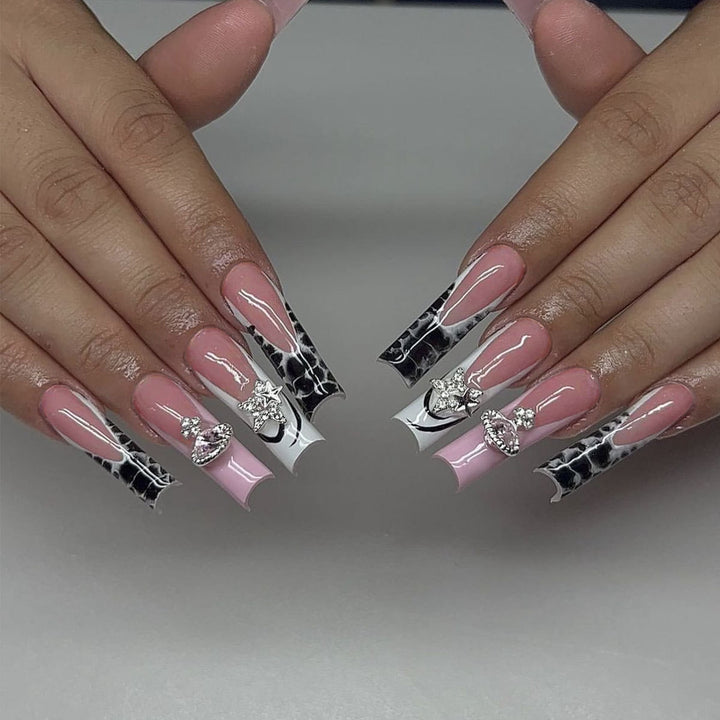 Elegante Stiletto-Nagelkunstverlängerungen Karnz 1789713131