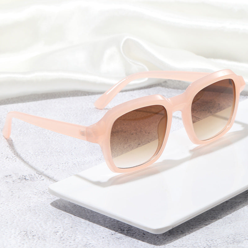 Damen quadratische Sonnenbrille mit stylischem Rahmen Karnz