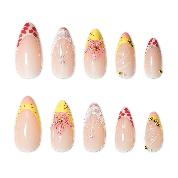 Blumenverzierte Press-On Nagelverlängerungen Karnz