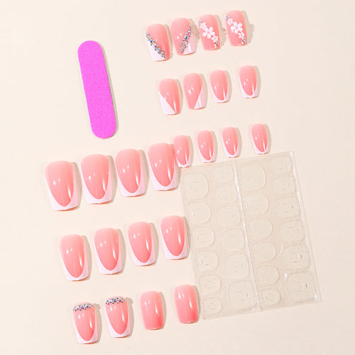 Dekoratives Nail Art Set Karnz