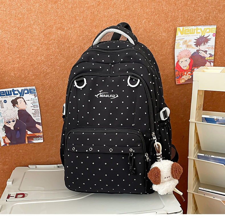 Stylischer Mehrfach-Taschen Rucksack mit niedlichen Accessoires Karnz