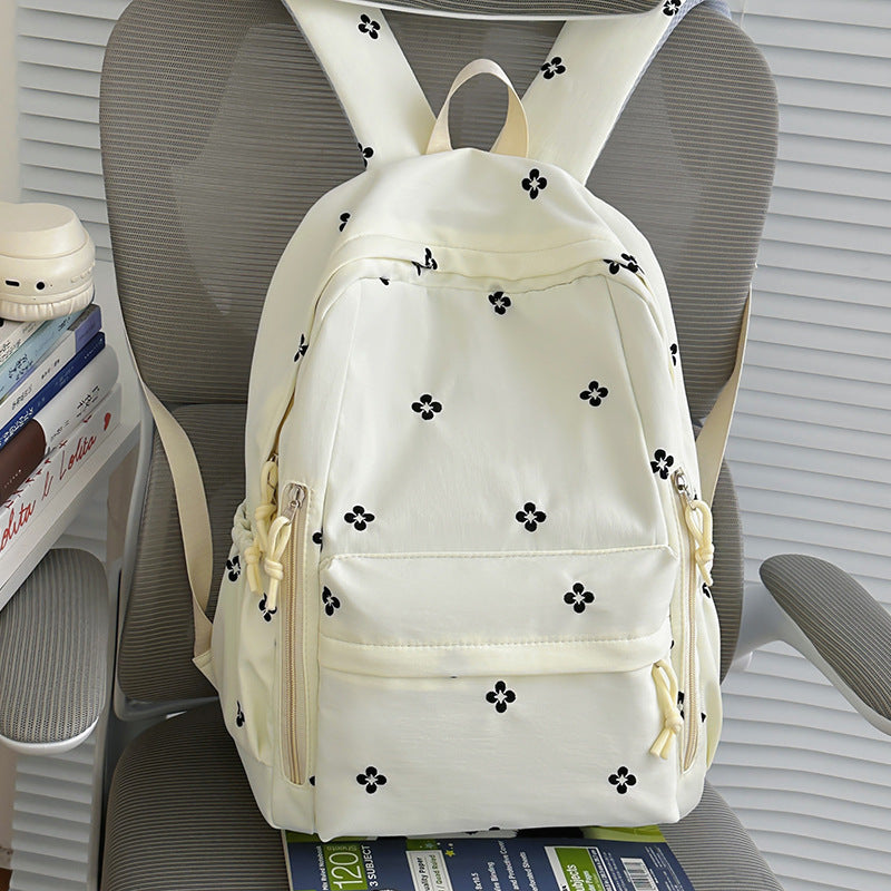 Bestickter Rucksack Karnz