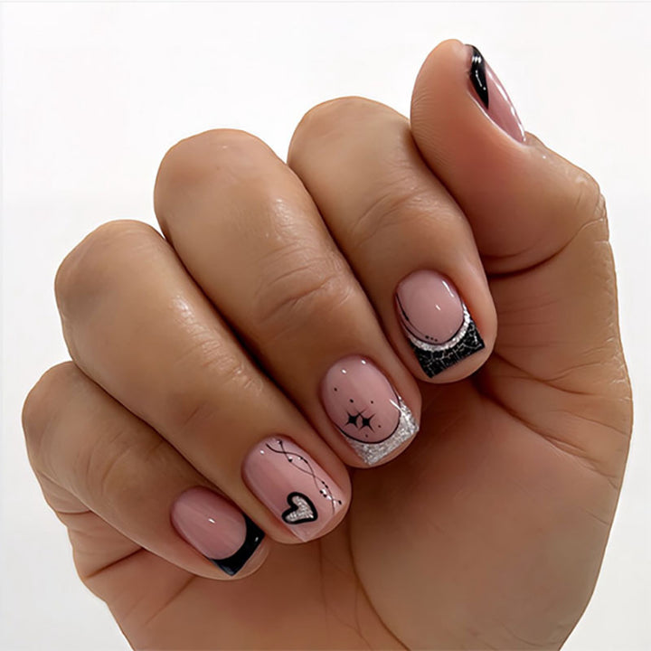 Künstliche Nagelkunst mit glamourösem Design Karnz