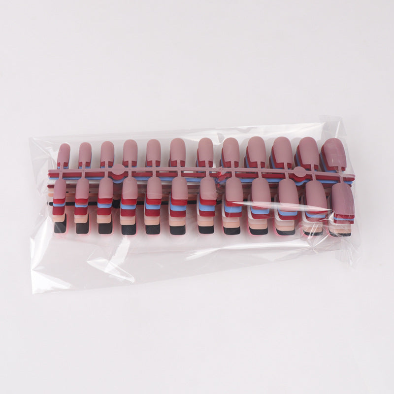 Anpassbares Press-On-Nagelset Karnz