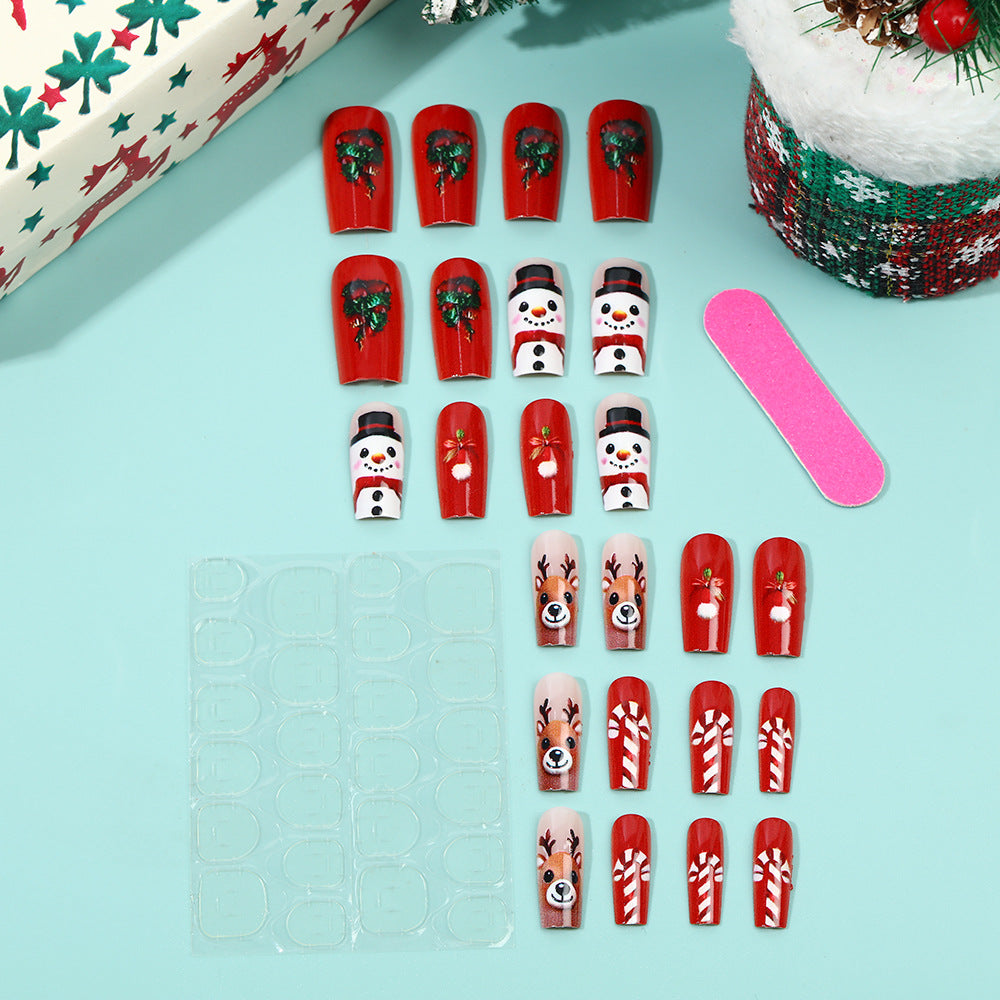 Festliche Kunstnägel im weihnachtlichen Design Karnz