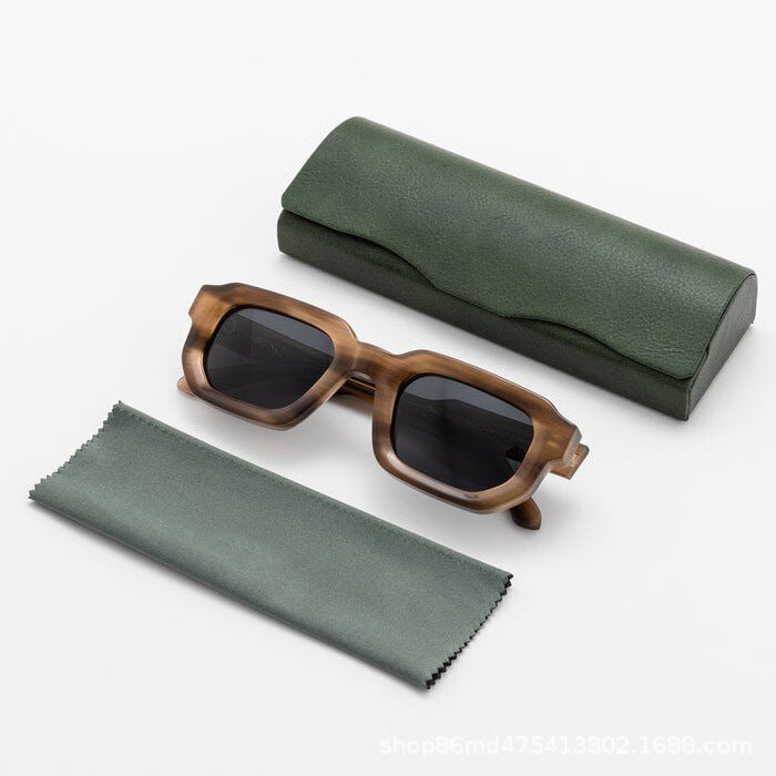 Damen Sonnenbrille im modernen geometrischen Design von Karnz