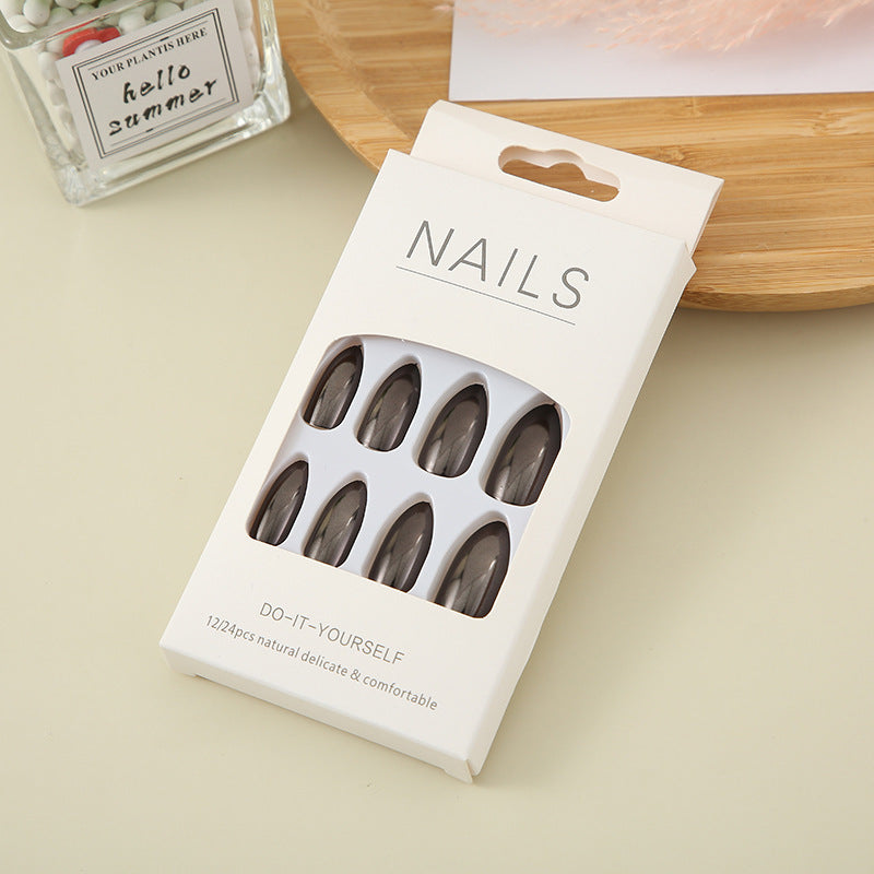 DIY Press-On Nail Set mit Premium-Finish Karnz