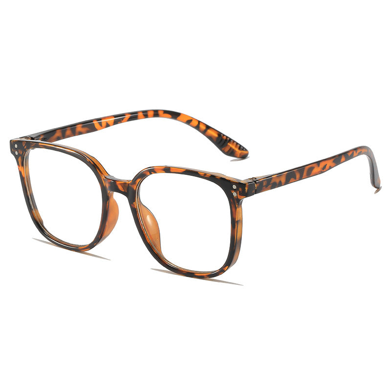 Vintage-inspirierte transparente Rahmen-Sonnenbrille Karnz