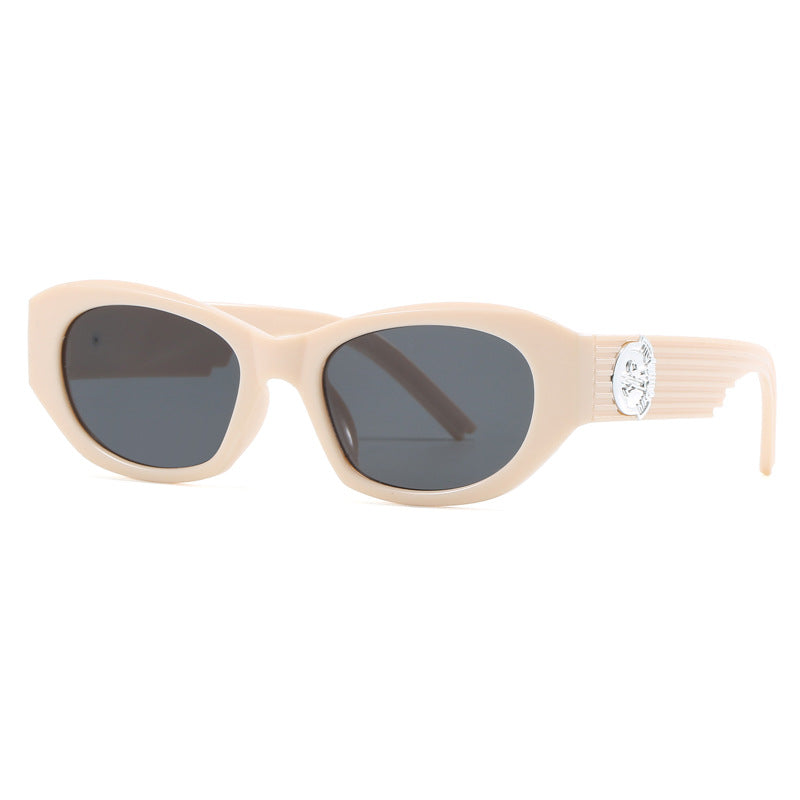 Damen Modische Sonnenbrille im auffälligen Design mit luxuriösen Rahmenelementen Karnz