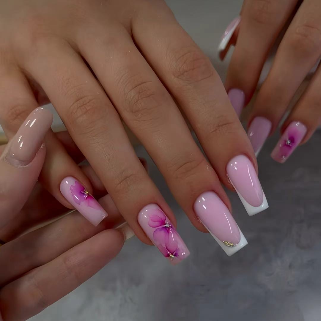 Floral Art Press-On Nagelset Karnz