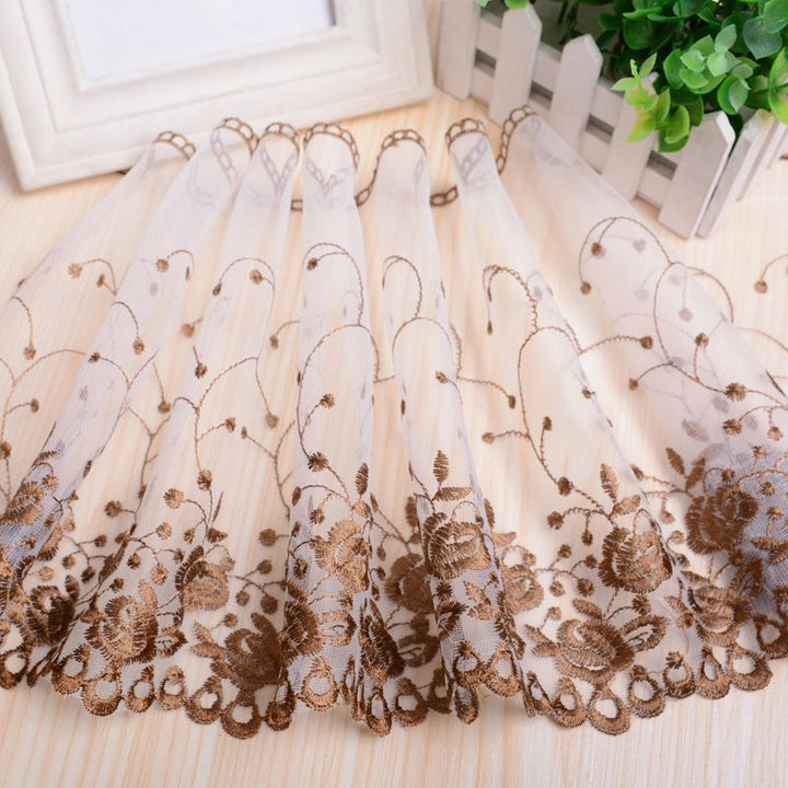 Elegante Bestickte Gardine Karnz