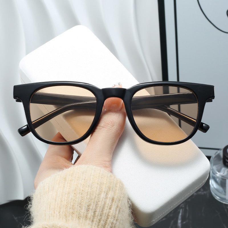 Damen modische Cat-Eye Sonnenbrille mit hochwertigem Kunststoffrahmen Karnz