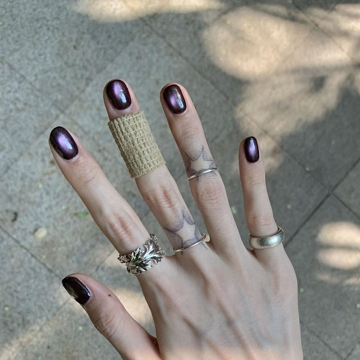 Kunstvolle Nagelspitzen Karnz