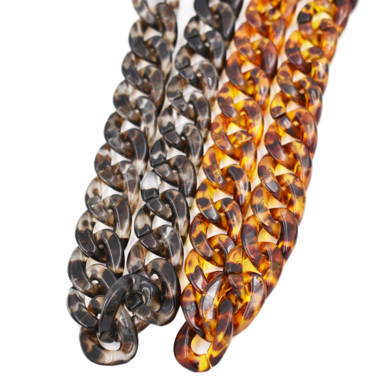 Stylische Brillenhalterkette Karnz