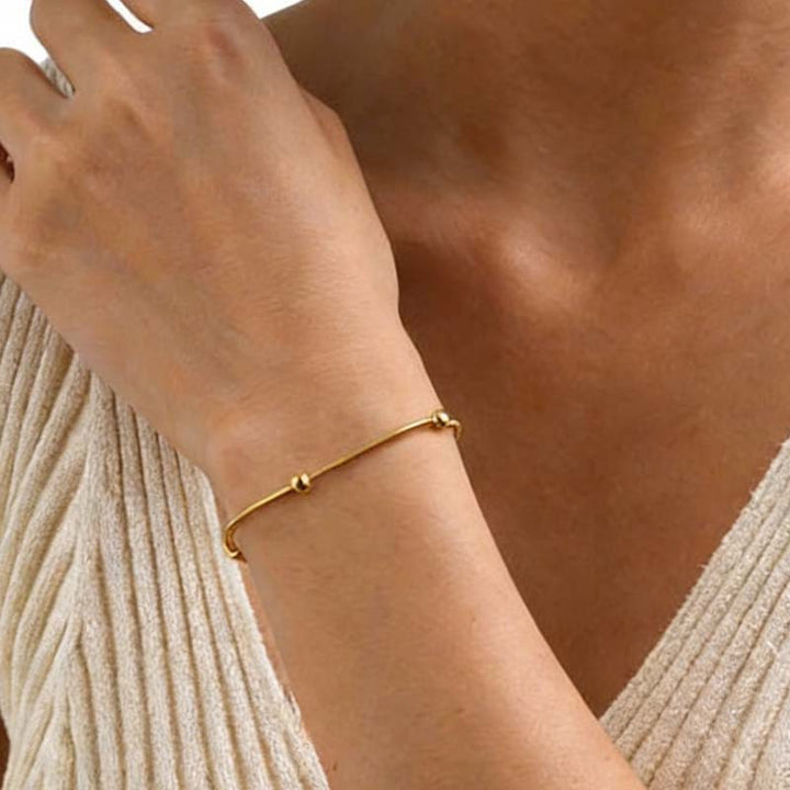 Minimalistisches Silber Charm-Armband Karnz