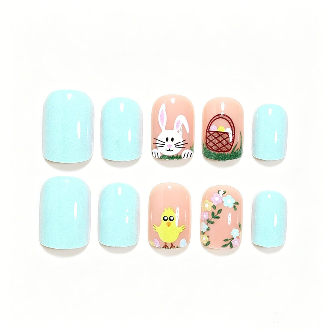 Verspielte saisonale Nagelkunst Karnz