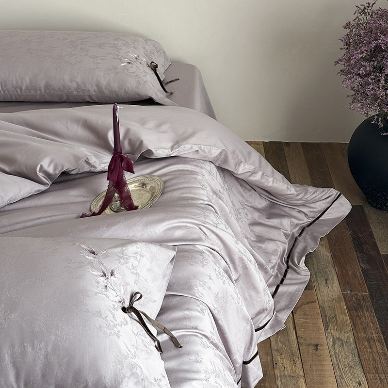 Jacquard-Satin Bettwäschegarnitur mit floraler Applikation und Zierschleife