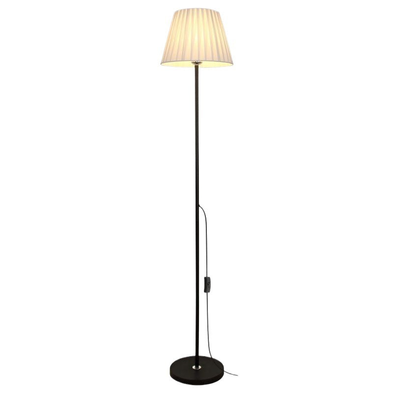 Elegante Minimalistische Stehlampe