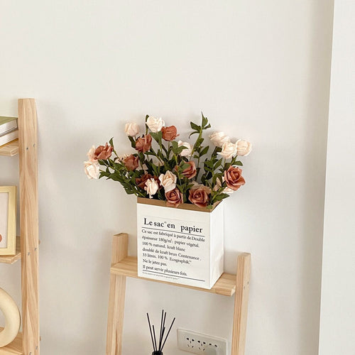Dekorative Blumenarrangements