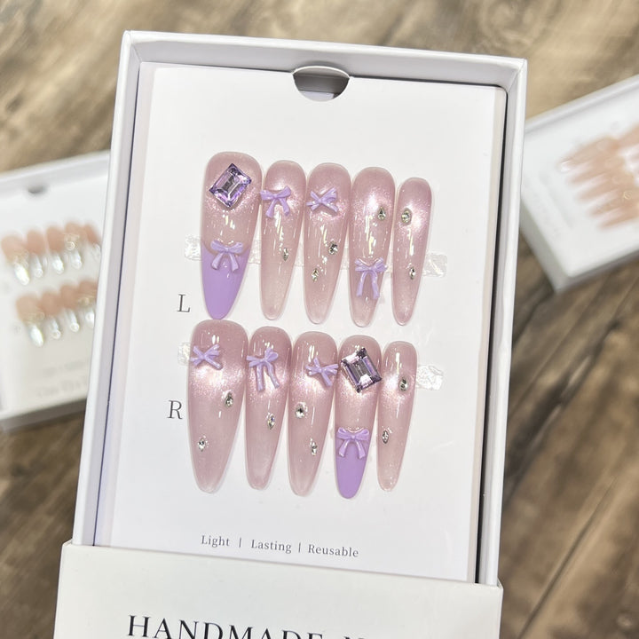 Luxuriöse dekorative Press-On-Nagelspitzen